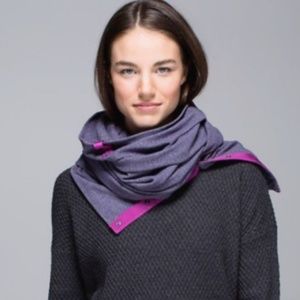 Lululemon Vinyasa Scarf Rulu Purple Herringbone